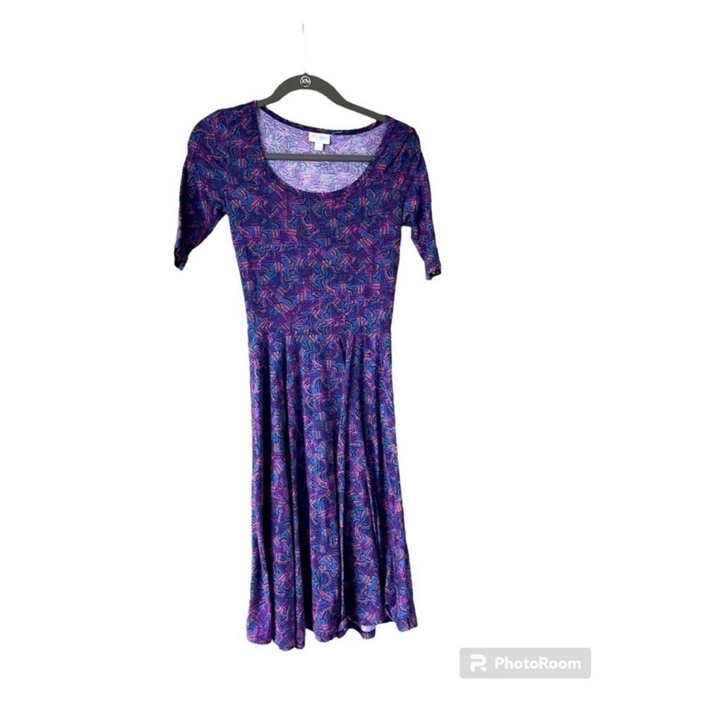 size XS geometric design LulaRoe Amelia dress